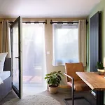 Hannover - Phil & Max Und Airport Apartmanhotel