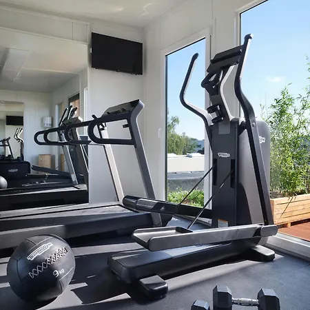 Hannover - Phil & Max Und Airport Aparthotel Langenhagen (Hannover)